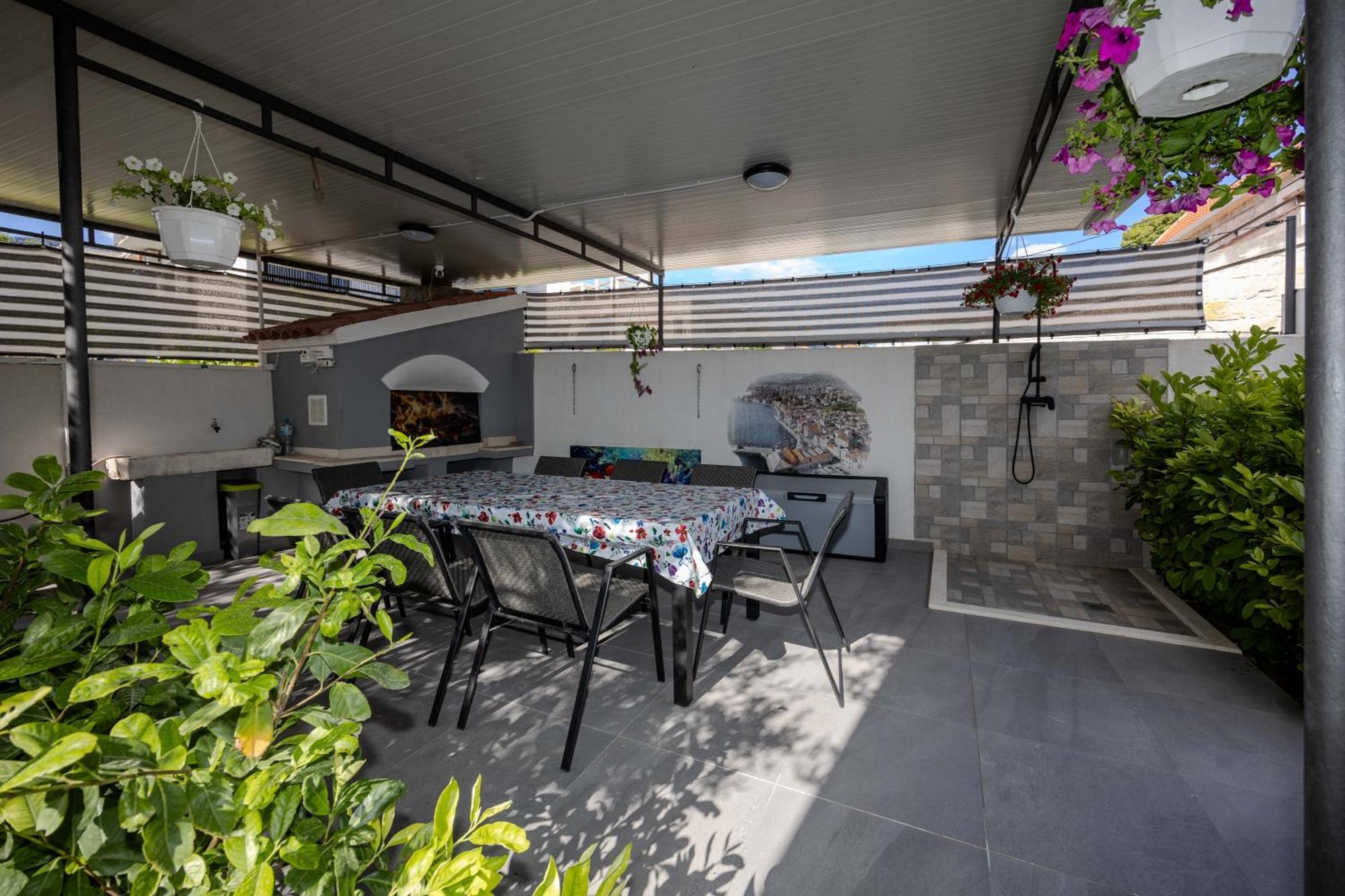Terrace Kastela Lejlighed Eksteriør billede